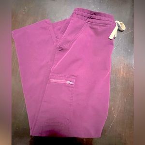 Figs purple scrub bottoms